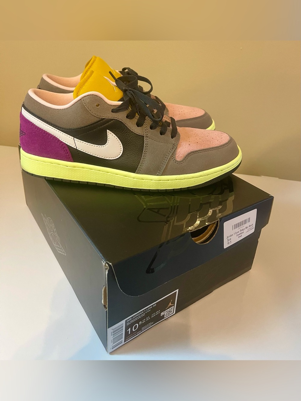 Nike Air Jordan 1 Low SE "Tokyo Bio Hack"  10.5